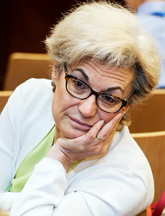 Selmin Nurcan
